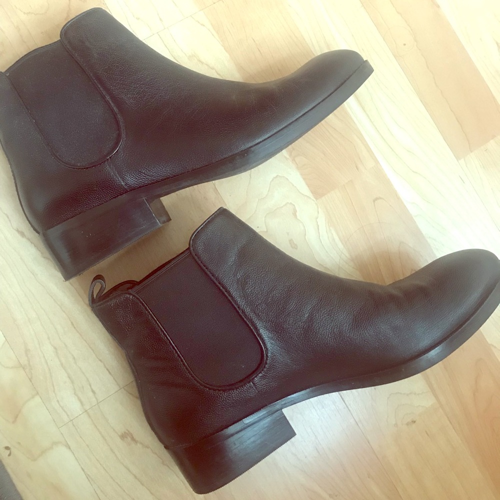 Cole Haan Black Leather Chelsea Boots